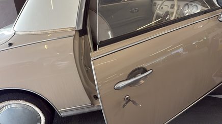 青龍頭 Nissan Figaro 經典車開鎖 李氏二合一工具扭動鎖芯