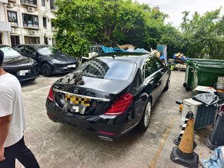 觀塘功樂道 Benz S500 汽車開鎖 車頭相